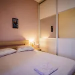 Sunny Sofi Appartement